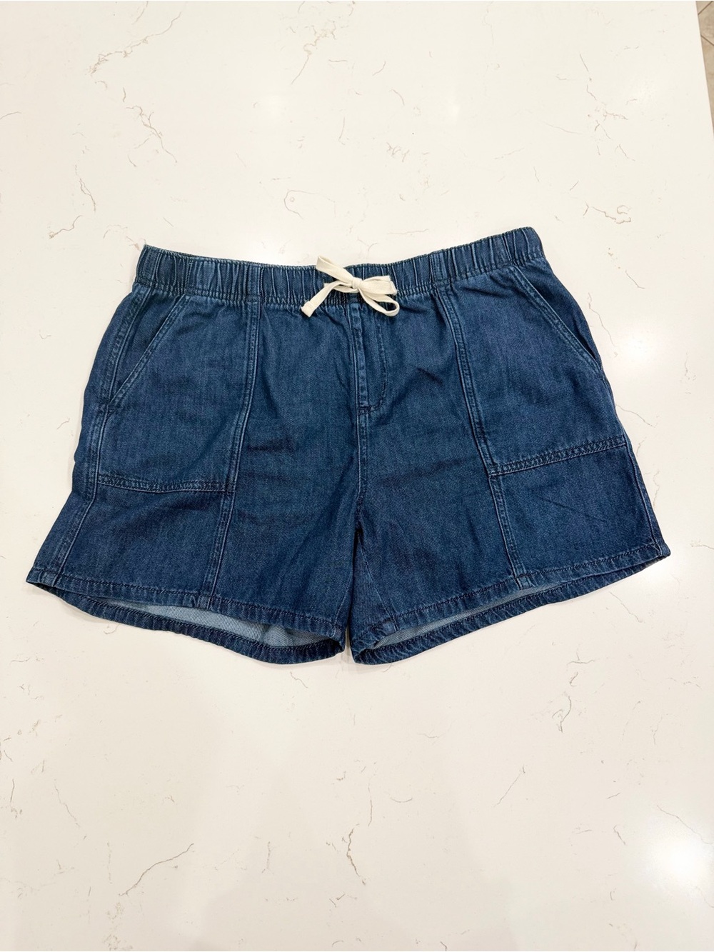 TAHARI Denim Utility Drawstring Shorts